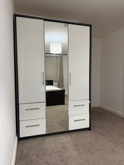 Fully furnished Double bedroom  Main Photo