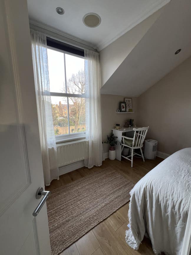 Double room in split level 2 bed flat, Tooting Bec Main Photo