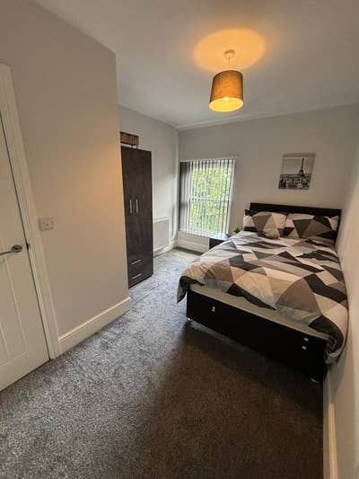 Ensuite Room Close to Kettering Train Station &pound;665 Main Photo