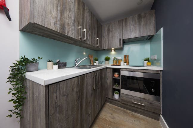 Crown Place Portsmouth Standard Studio – Sept 2026 Main Photo