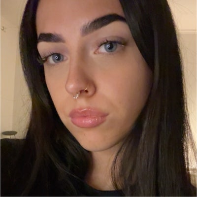 20yo looking for a fun and social flat  Main Photo