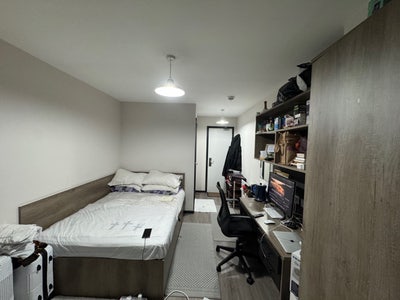 Room takeover.  Main Photo