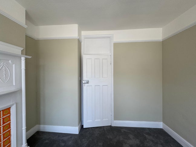 Bright Room in Finchley Central  Main Photo