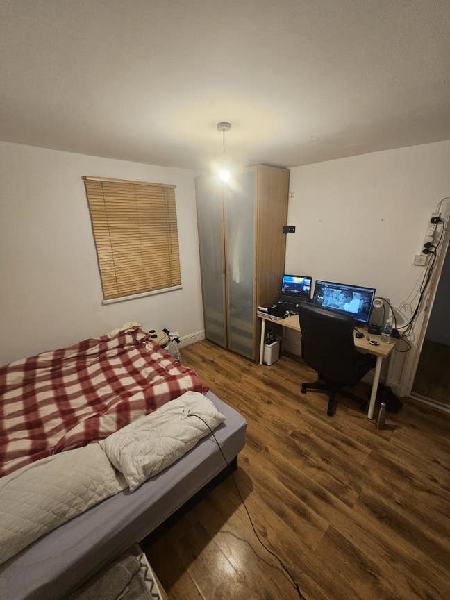 1 DB Room short let (hackney central 1 min) Main Photo