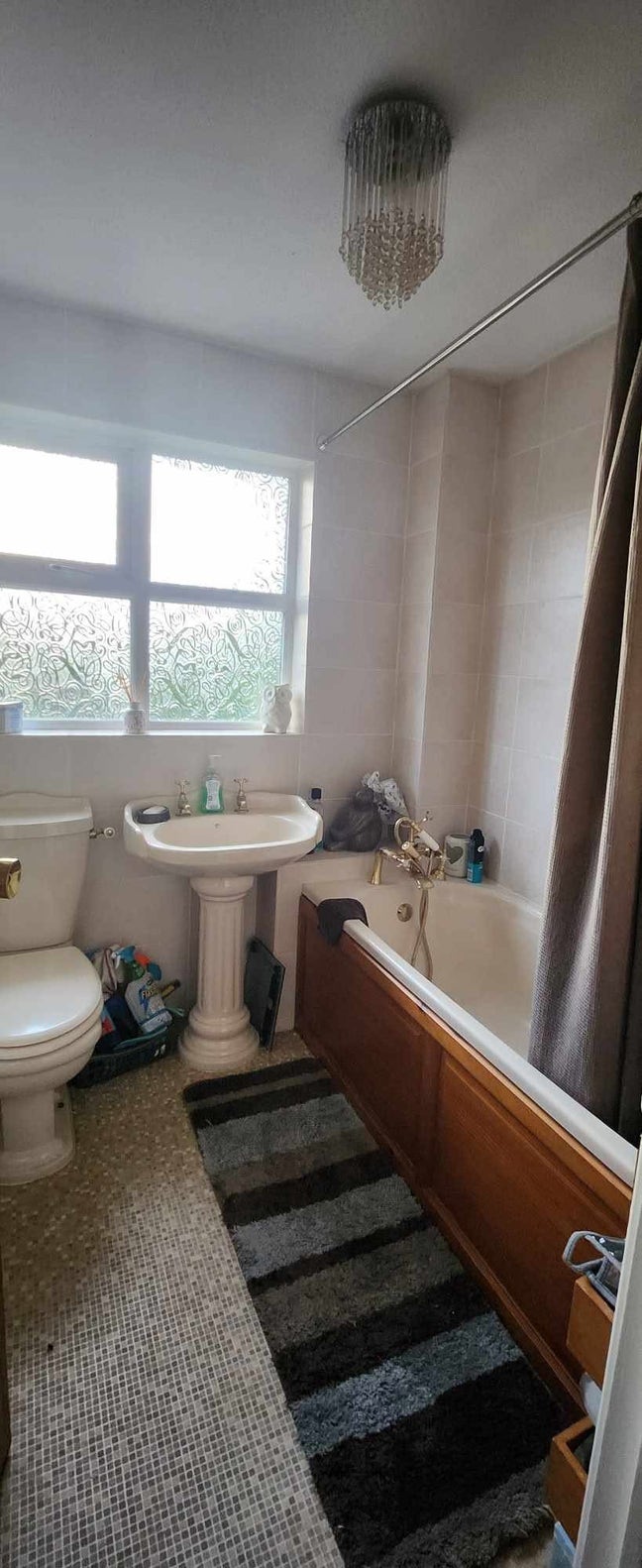 Double Room to Rent Available March Main Photo