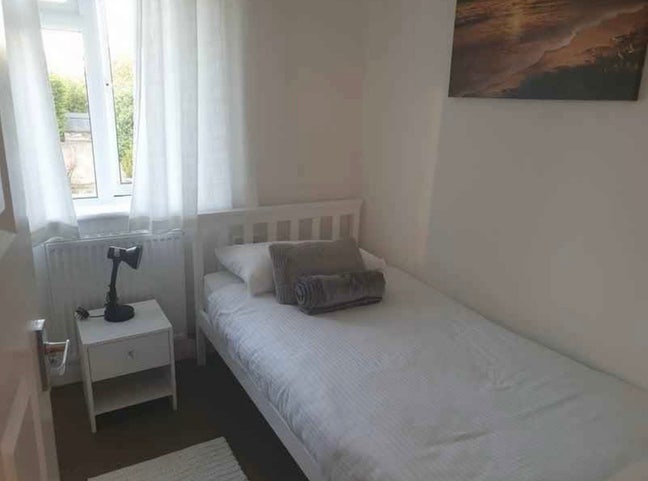 Room for rent Main Photo