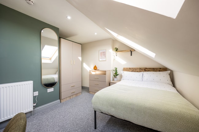 Ensuite Rooms Available 🏡 Norreys Road Main Photo