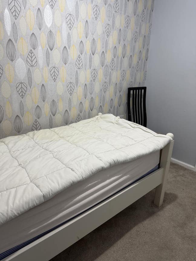 Available for viewing from 9am to 4pm every day  Main Photo