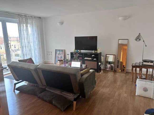 2 bed, 2 bath, 2 balcony apartment  Main Photo