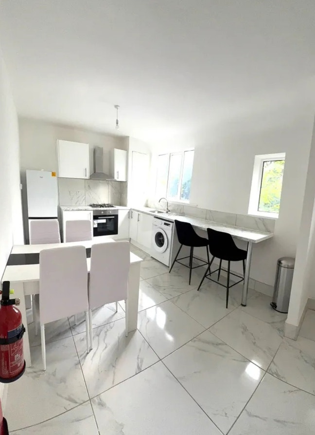 3 Double Rooms in Same Friendly Home ♥️  Main Photo