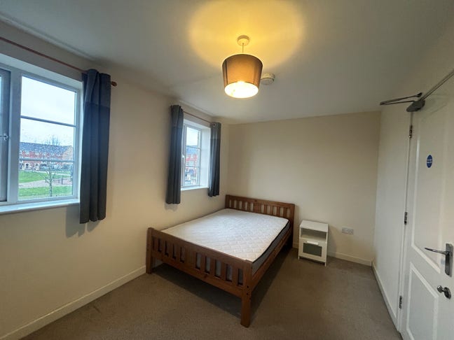 💖 Large Hampton room, en-suite with bath 💖 Main Photo