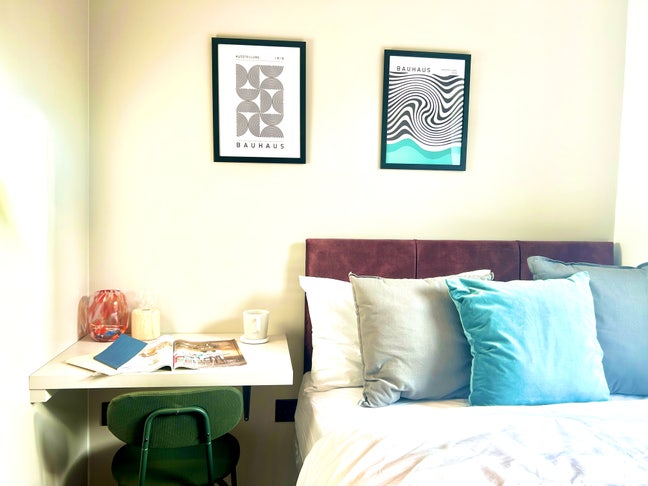 Luxury Rooms Ready and Waiting for You 🏡💚 Main Photo