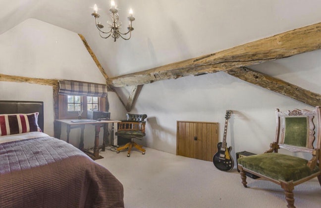 Double room to rent  Main Photo