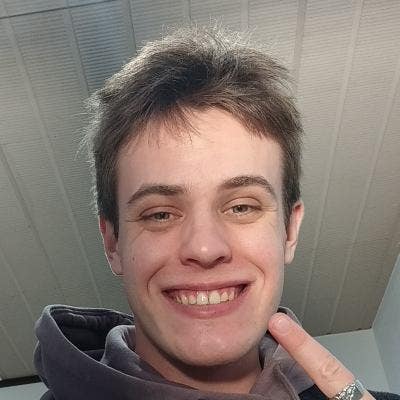 Jérémie 23 Looking for a flat for up to 6 months  Main Photo