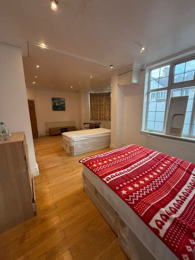 Big Double Room to Share Main Photo