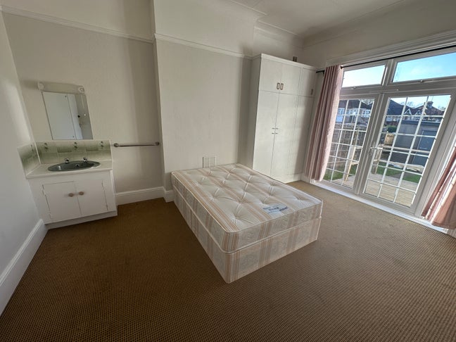 Single & Double Rooms *SHORT LET *3-Min to Jubilee Main Photo