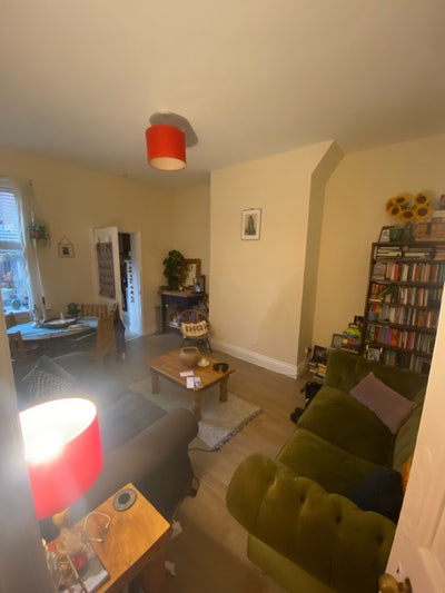 1 room in Spital Tongues Main Photo