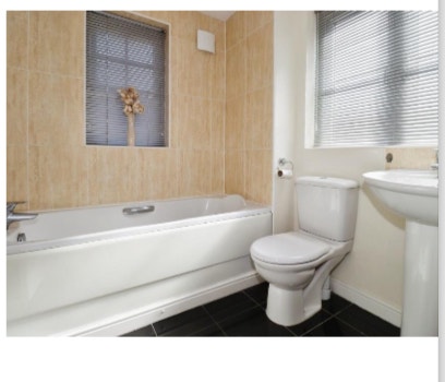 Two Spacious Double Rooms in Detached Family Home  Main Photo