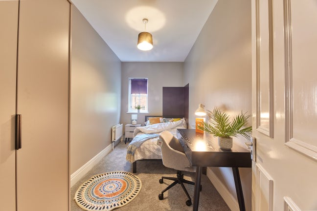 A fantastic student room available  Main Photo