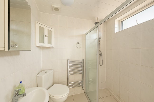 Double room available for &pound;360  Main Photo