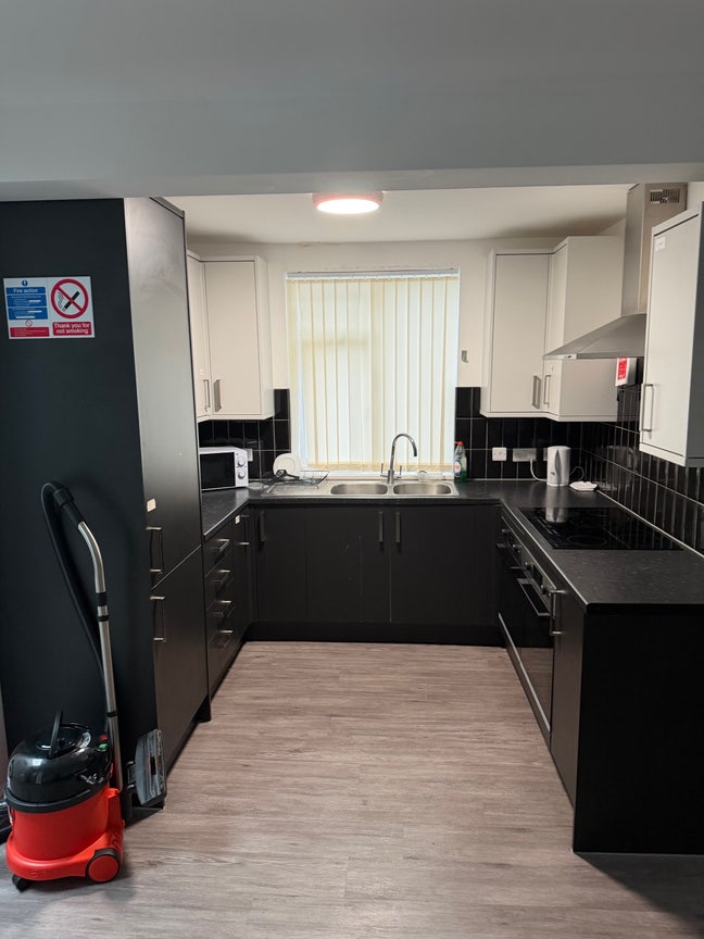 House share HMO Main Photo