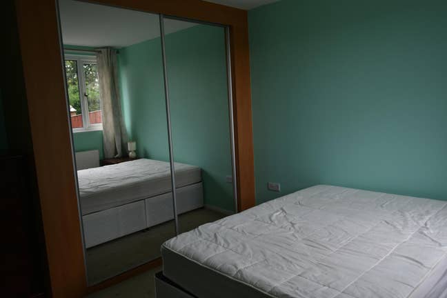 Double Room in Holgate  Main Photo