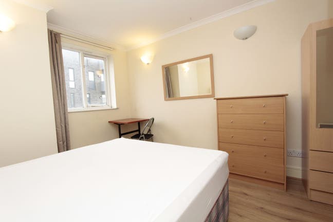 Dream Ensuite Close to Central London !!- Stepney  Main Photo