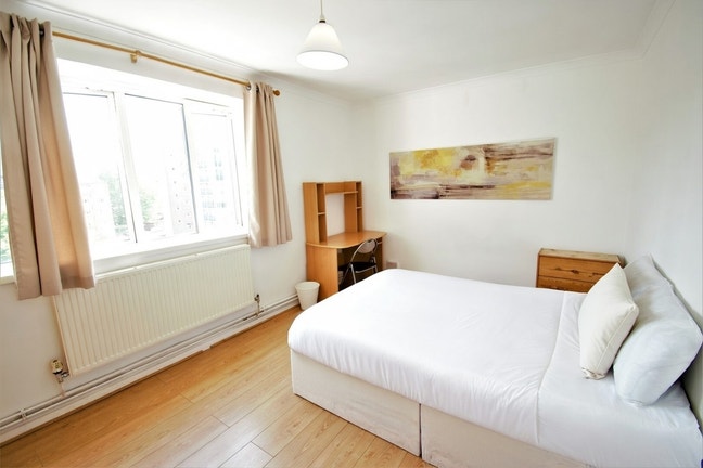 Double room /Private Balcony / W12   Main Photo