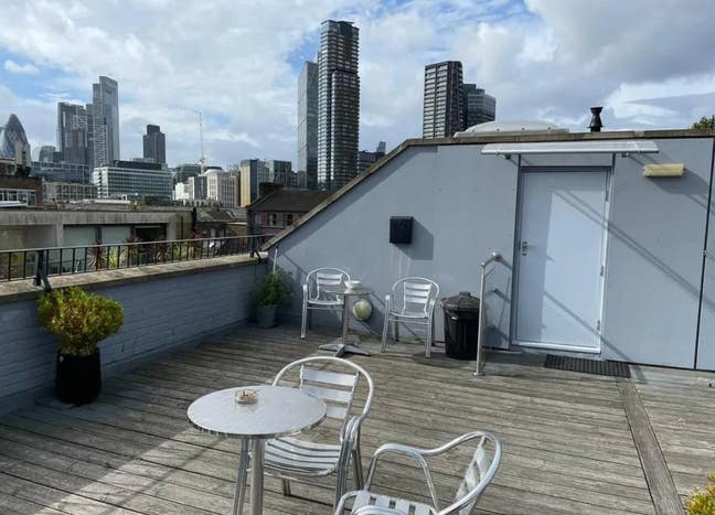 Two Bed Flat With Roof Terrace Near Shoreditch, E2 Main Photo
