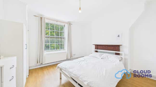 Double Room in Shared Flat –E1 🏠A13 Commercial Rd Main Photo