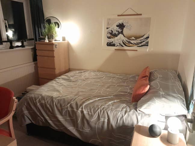 Nice room near Arborfield/Shinfield Studios Main Photo
