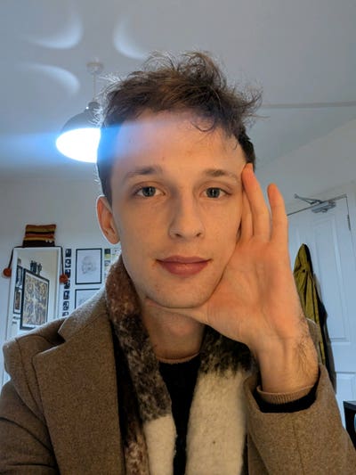 Looking for someone to find a 2 bed flat with Main Photo