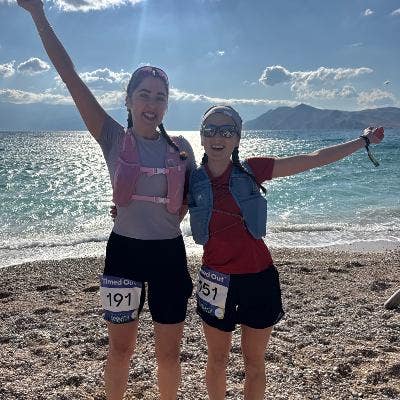 Room or girlies to share with wanted!  Main Photo