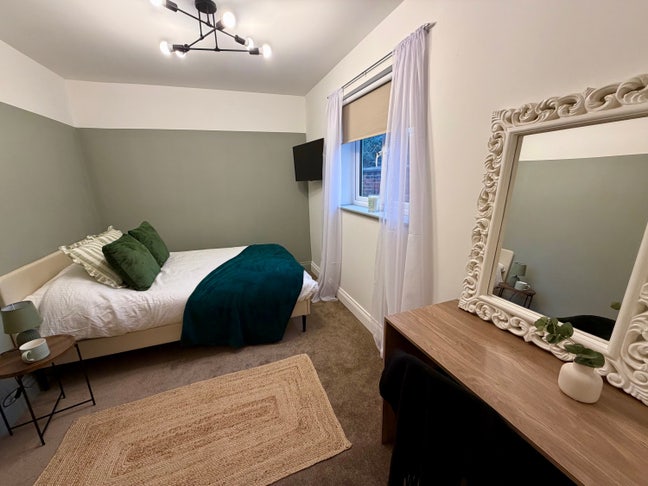 Just Launched -  First Week Free - New En-Suites Main Photo