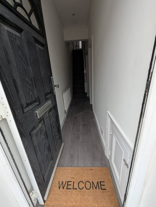 Newly refurbished 4-bed property to rent Main Photo