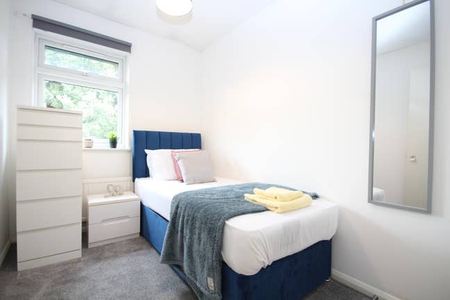 🏡Great Single Modern Room in Lovely Town House!🚨 Main Photo