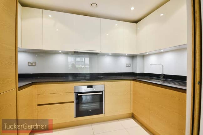 Double Room and Pvt Bathroom in Central Cambridge Main Photo