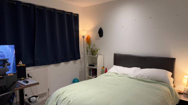 Double Room in lovely house by Highbury, Islington Main Photo