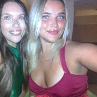 Professional Female seeks a double room Main Photo