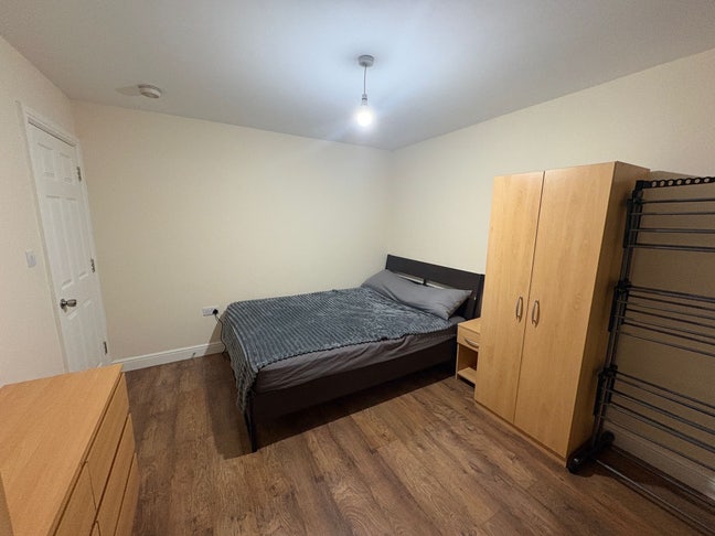 Double  room near Wembley Stadium! Main Photo