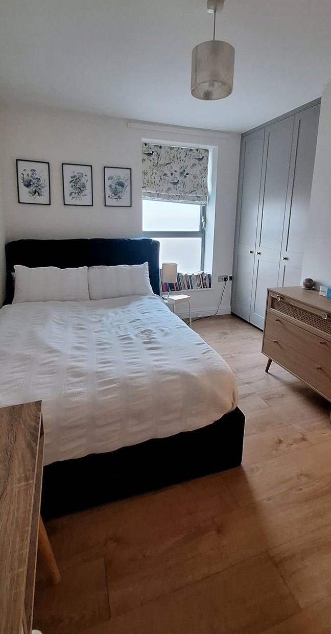 1 Bedroom flat Main Photo