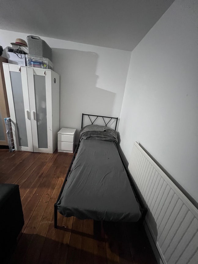 Room for sharing  Main Photo