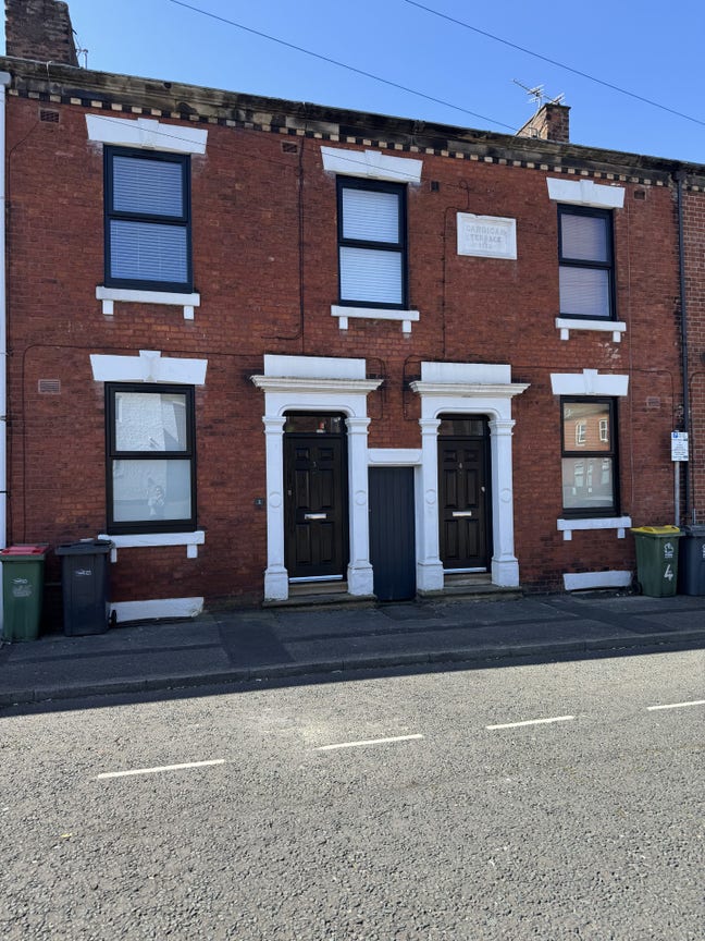 Spacious 4 Bed Student House – All Bills Included Main Photo