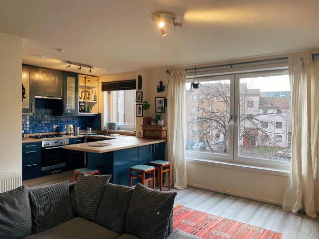 2 Bed Flat, North Hillhousefield, EH6 Main Photo