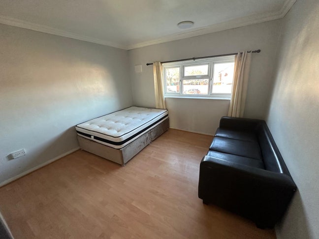 Fully furnished  Main Photo