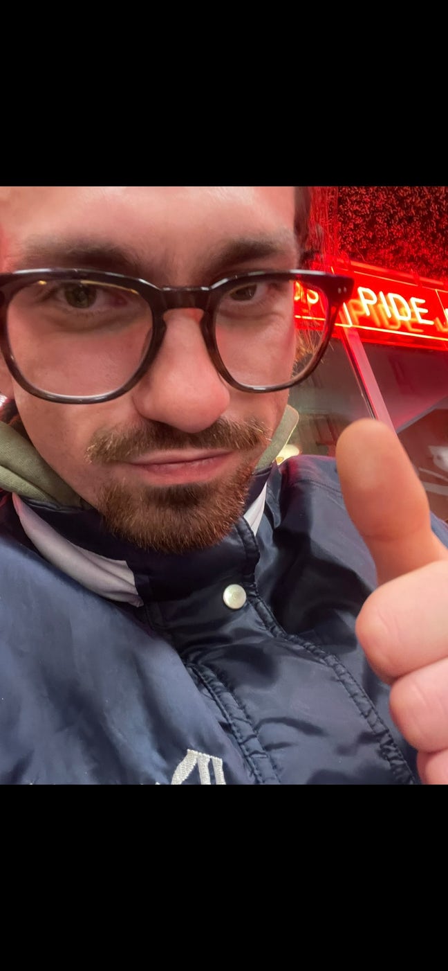 looking for a place in London for few months Main Photo