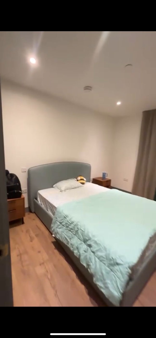 Lovely Double room in Tottenham hale Main Photo