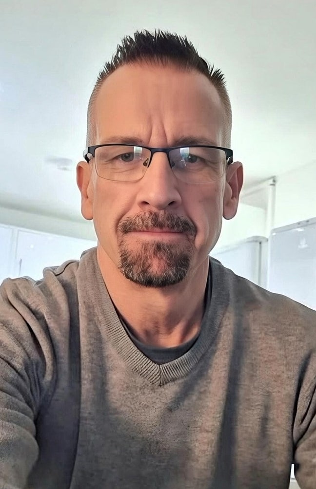 Mature Male Seeks Room  Main Photo