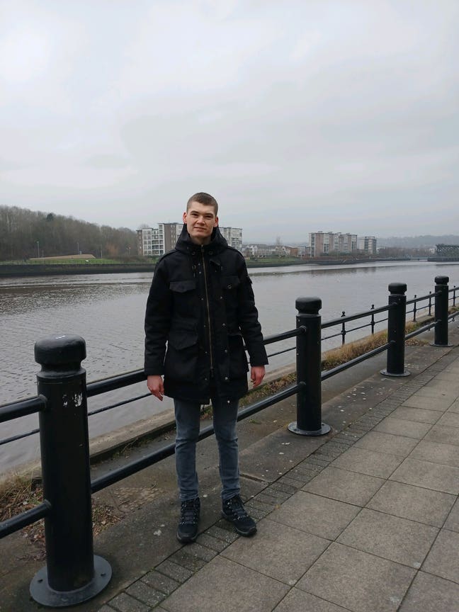 From Essex dreaming of a new life in the country Main Photo