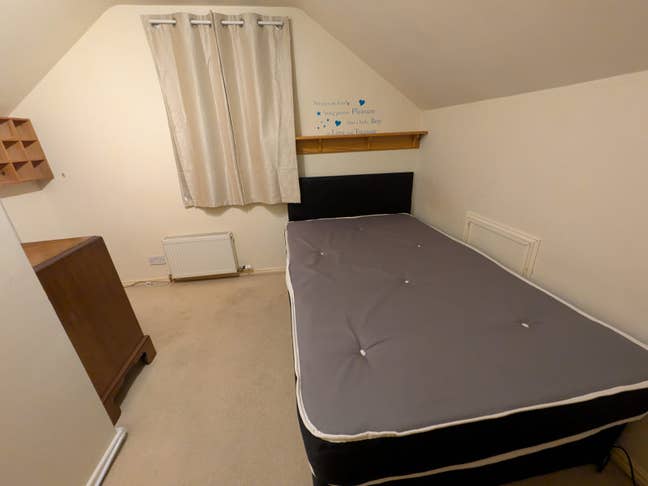 2 bed House share, furnished. Choice of 2 rooms.  Main Photo